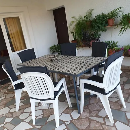 Apartman Bogdan Apartment *